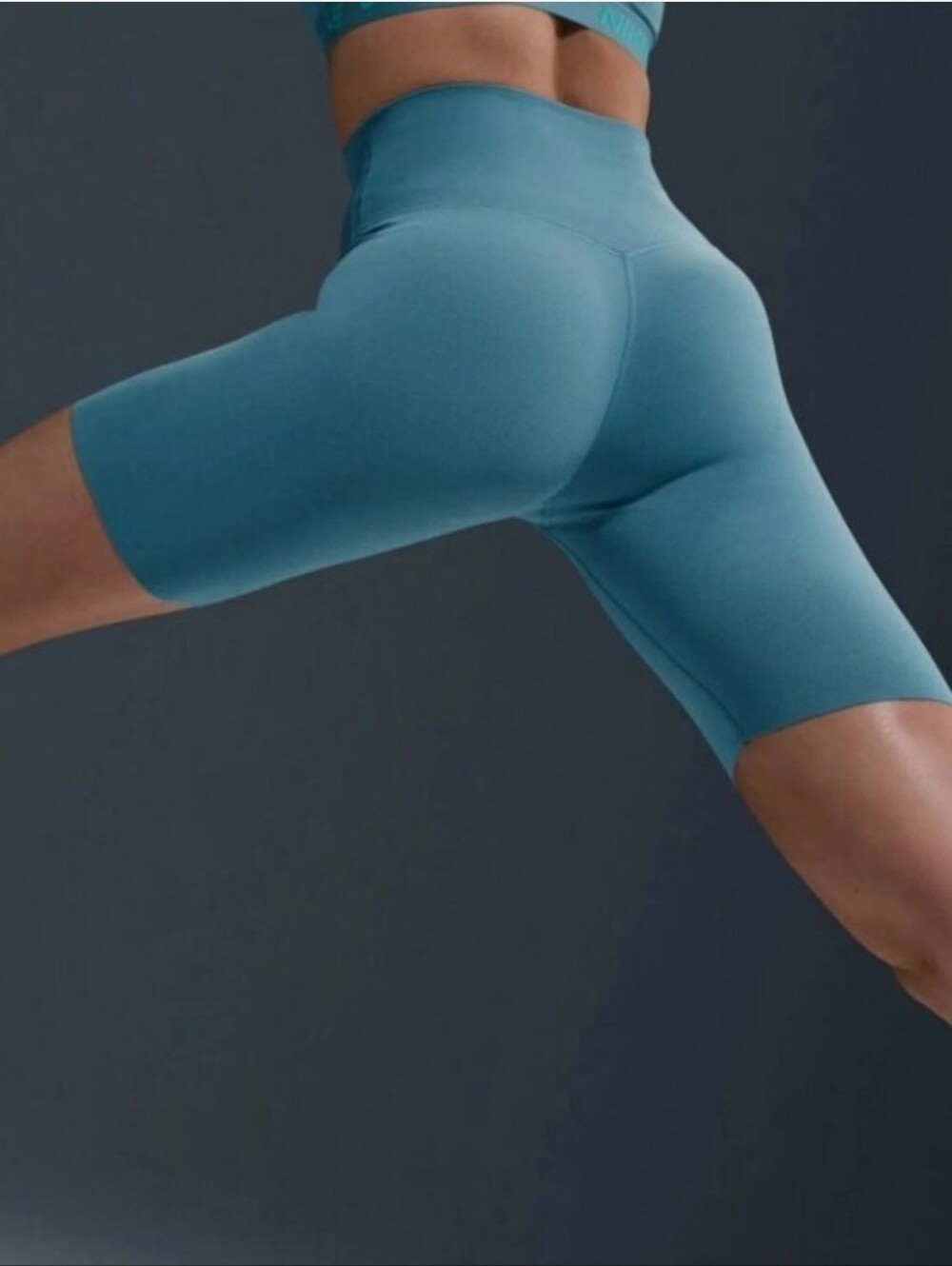 Nike Zenvy High Waisted 8" Biker Shorts In Teal Size Medium - Picture 2 of 9